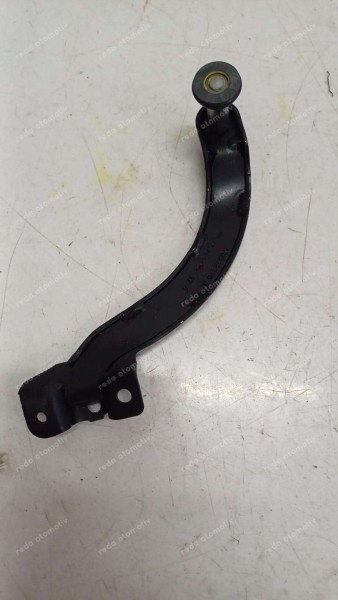 Renault Trafic 2 Kapı Üst Ayağı 7700312370 YP (HA-121)