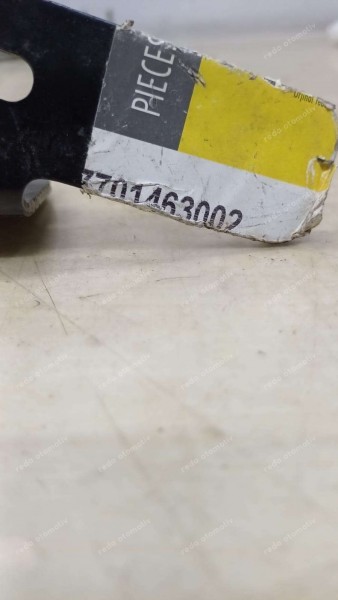 Renault R9 Sağ Ön Kapı Menteşesi Orj. 7701463002 YP (HA-124)