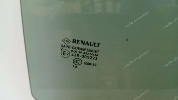 Renault Zoe Sağ Arka Kapı Camı 823003497R YP (GH-120)
