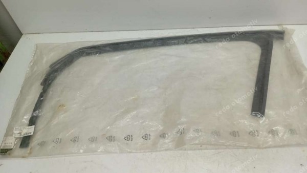 Renault Megane 4 Sol Kapı Ön Cam Fitili 803313456R YP (F2)