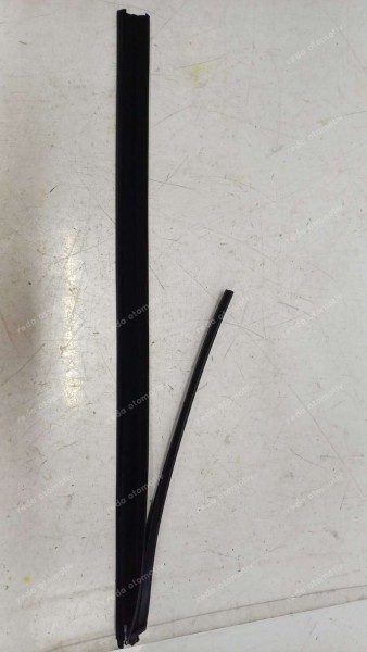 Dacia Sandero Sağ Arka Cam Arka Fitili 822722838R YP (F1)