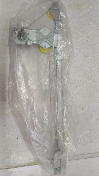 Renault Trafic 2 Sağ Ön Cam Krikosu 7700311819 YP (DF-130