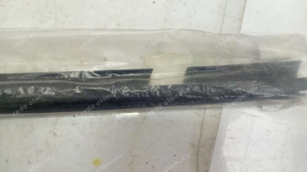 Dacia Sandero Sağ Arka Cam Arka İç Fitili 823306224R YP (JD-120)