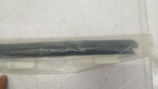 Dacia Duster Sol Ön Cam Dış Fitil Sıyırıcı 808212427R YP (JD-120)