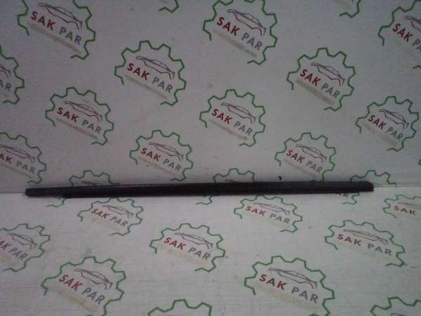 Dacia Jogger Sağ Ön Kapı Dış Cam Sıyırıcı Fitili Orj 808201736R CP (JD-120)