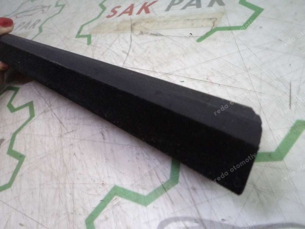 Dacia Jogger Sol Arka Cam Sıyırıcı İç Fitil Orj 823310931R CP (JD-120)