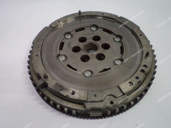 Renault Clio 5 Megane 4 1.0 Tce Volant 123100749R YP SP (IC-120)