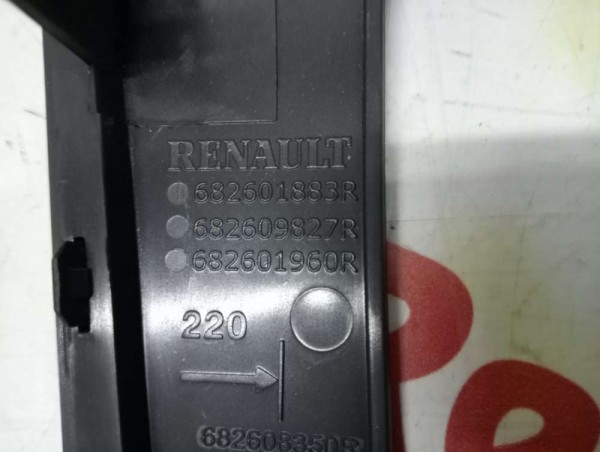 Renault Symbol Torpido Radyo Teyp Orta Havalandırma Çerçevesi 682608350R CP [D-A-130]