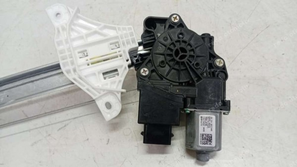 Hyundai Bayon Sol Ön Cam Kriko Motoru/ Mekanizması 82450-Q0010 SP YP (DF-127)