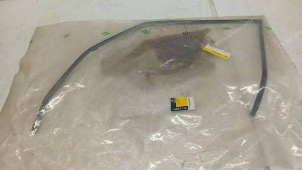 Renault  R9-11 Sağ Ön Kapı Cam Dış Çerçeve Fitili 7702189045 YP (JE-120)