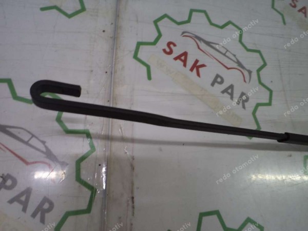 HYUNDAİ H1 Sağ Silecek Kolu Orj. 98302-4H000 YP (IF132)