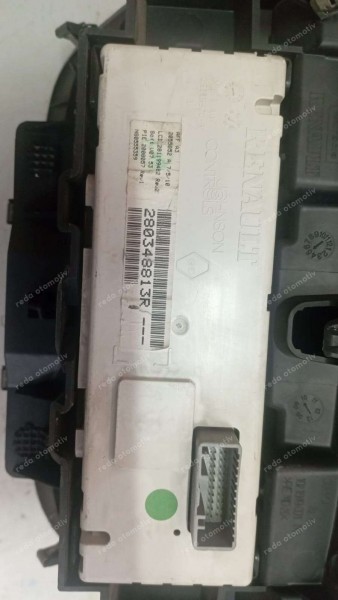 Reneult Megane 3 Fluence Dijital Radyo Teyp Gösterge Ekranı 280348813R CP (GF-130)