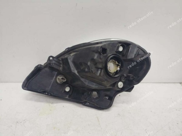 Renault Kangoo 3 08-12 Sağ Far 7701068178 (Ayak Hasarlı] YS HP (GE120)