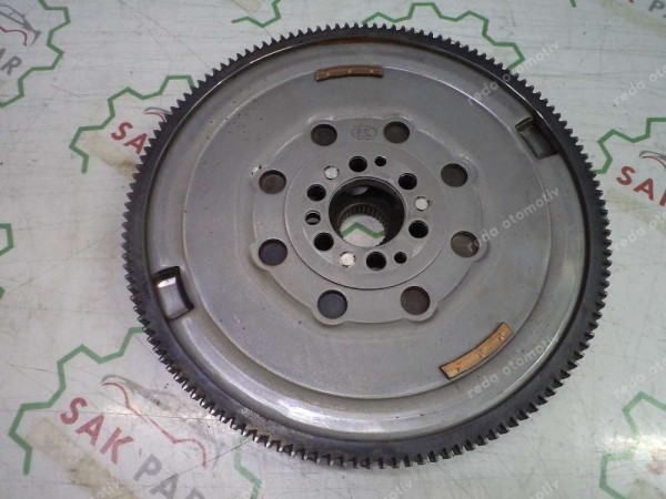 Renault Megane 4 Kadjar Duster Otomatik Volant Orj 123107079R SP YP (IC-120)