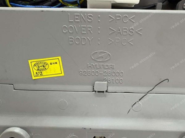 Hyundai Santa Fe Ön Konsol Tavan Aydınlatması Orj. Amb. 92800-26000 92800-26100 YP (FC122)