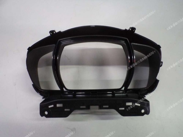 Renault Kadjar Gösterge Çerçevesi Orj 682500431R YP (GF-120)