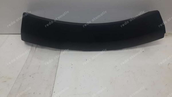 Dacia Logan Sandero Sol Ön Çamurluk Uç Bandı 8200577914 AMB. YP (CB-120)