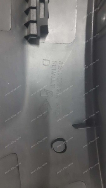 Dacia Logan Sandero Sol Ön Çamurluk Uç Bandı 8200577914 AMB. YP (CB-120)