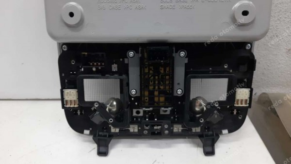 Hyundai İX35 Tucson Ön Konsol Tavan Lambası Sunrooflu (Düğme Hasarlı) Orj. 92820-2SXXX CP (FC-125)