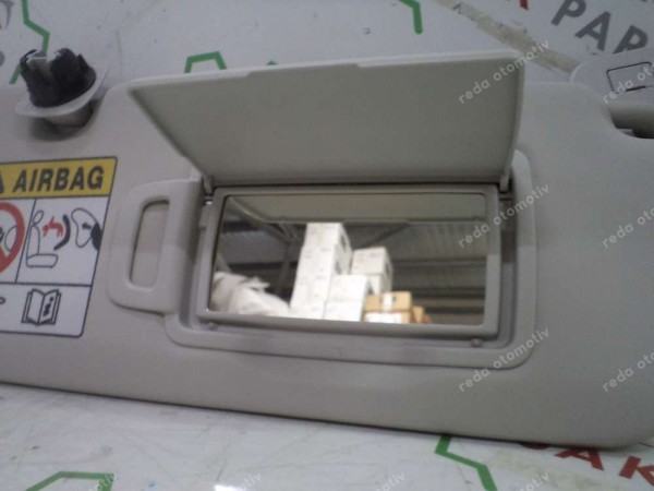 Renault Clio 5 Sağ Güneşlik Orj 964001360R SP YP (IE-127)