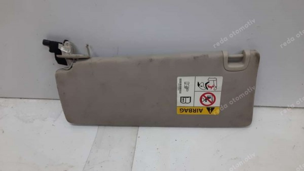 Jeep Cherokee Sağ Güneşlik 68171003AA CP (IE-124)