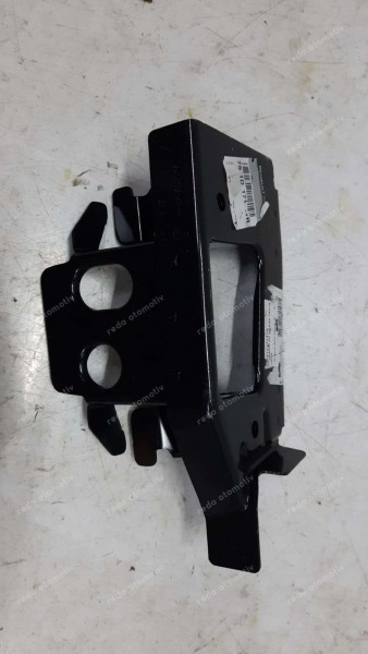 Dacia Yeni Sandero Ön Göğüs Traversi 751D17141R YP (EB-110)