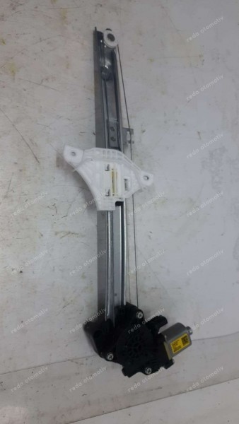 Hyundai İ20 Bayon Sağ Ön Cam Krikosu Motorlu 82460-Q0000 82402-Q0010 SP YP (DF-120)