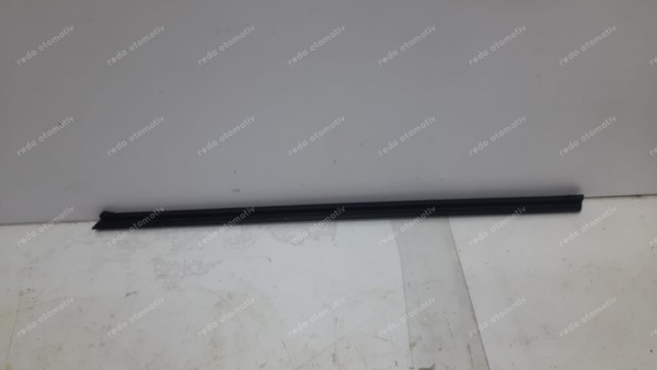 Hyundai İ20 Bayon Sağ Ön Kapı Cam Fitili İç Sıyırıcı  SP YP (JD-120)