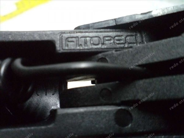 Fiat Fiorino Arka Silecek Kolu Ve Süpürgesi Orj 1354614080 YP (IF132)