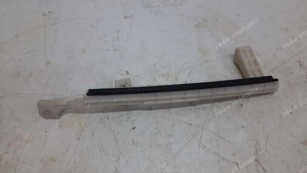 Hyundai İ20 Bayon Sağ Arka Kapı Cam Direği Fitili 83561-Q0000 SP YP (BD-120)