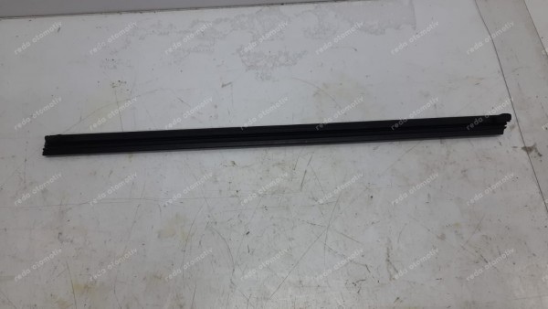 Hyundai Bayon Sağ Arka Kapı İç Sıyırıcı Fitili SP YP (JD-20)