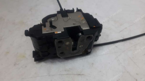 Renault Clio 3 Sağ Arka Kapı Kilidi Amb 300129-F YP (EE-125)