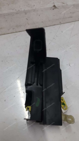 Renault Clio 2 Symbol Joy Logan Sandero Sol Ön Kapı Kilidi Amb 805039362R YP (EE-126)