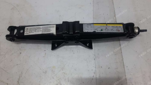 Volkswagen Caddy Golf Jetta Araç Krikosu Amb 5Q0011031 YP (BG-120)