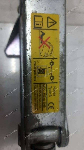 Honda Araç Krikosu Amb YP (BG-120)