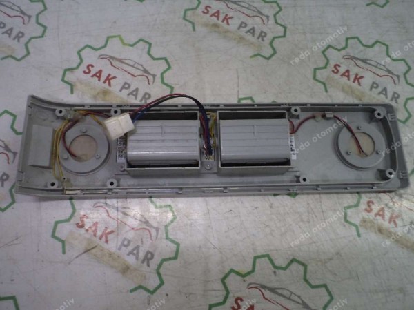 Mercedes Man Tavan Okuma Lambası Havalandırma Panjuru CP (FB-123)