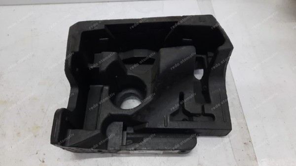 Renault Fluence Megane 3 Avadanlık 995043645R CP (AF-130)