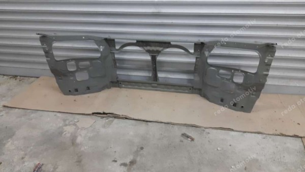 Hyundai Strarex (Kamyonet) Ön Panel 64100-47000 YP (LC-110)