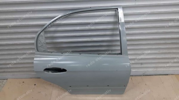 Hyundai Sonata Sağ Arka Kapı 77004-38110 YP (FD-110)