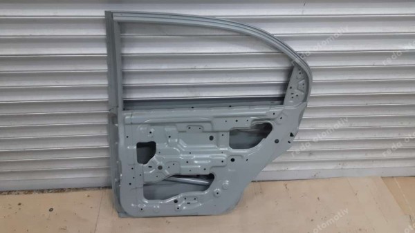 Hyundai Sonata Sağ Arka Kapı 77004-38110 YP (FD-110)