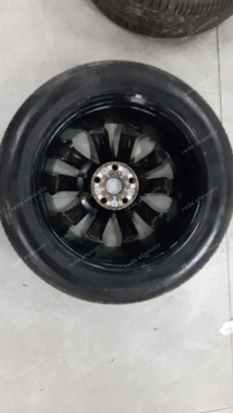 Toyota Yaris 17 İnç Jant Lastik Takımı 17X7JET 50 CP (IG-109)