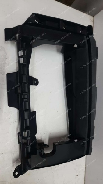 Toyota Yaris Croos Torpido Gözü Kapağı Çerçeve  55550-K0030 55552-K0030 CP (BB-120)