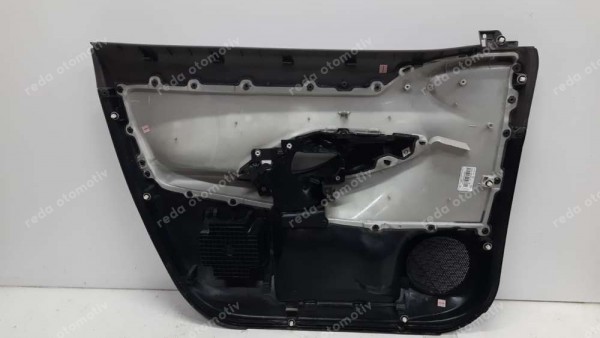 Toyota Yaris Croos Sağ Ön Kapı Döşemesi 67610-0DT70 CP (EE-120)