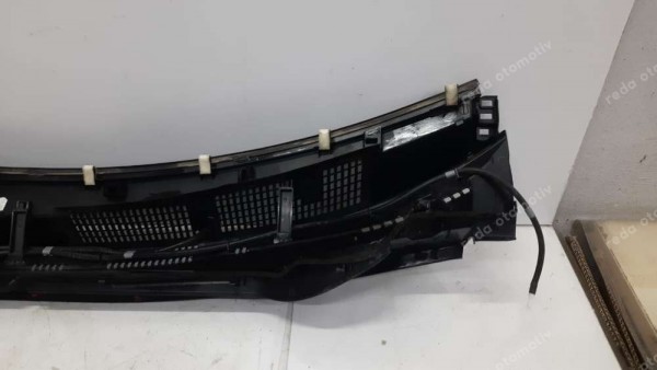 Toyota Yaris Hybrid Ön Cam Izgarası 55781-K0020 CP (GD-120)