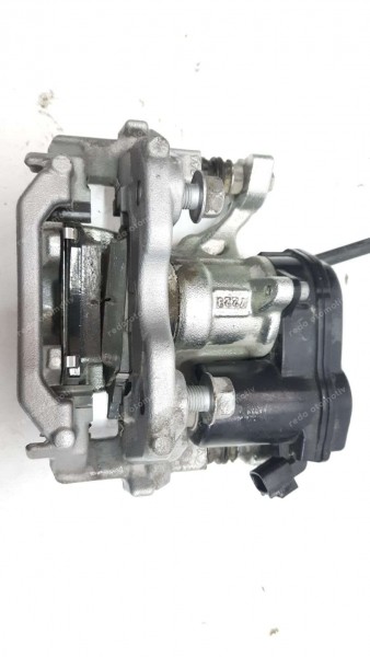 Toyota Yaris Hybrid Sağ Arka Fren Kaliperi A007V960 C CP (AA-110)