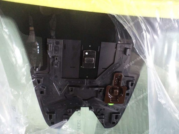 Renault Captur Ön Cam Orjinal 727128058R YP (MA-109)