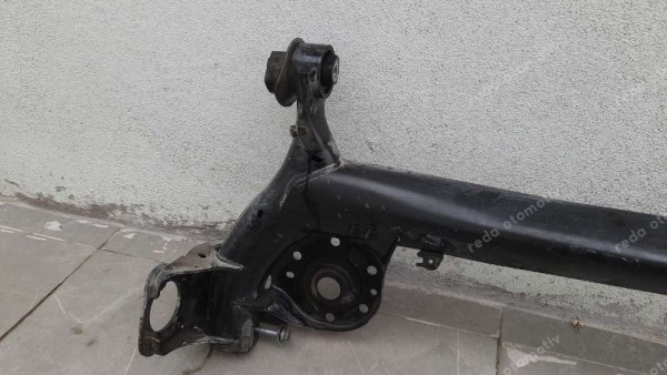 Toyota Yaris Hybrid Croos Arka Dingil 42110-0D460 CP (CI-109)