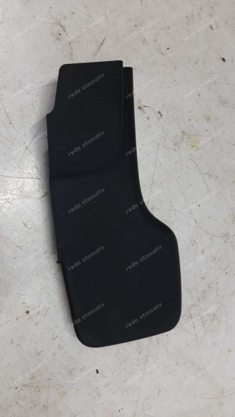 Toyota Yaris Croos İç Trim Sağ 58911-K0020 CP (EA-110)