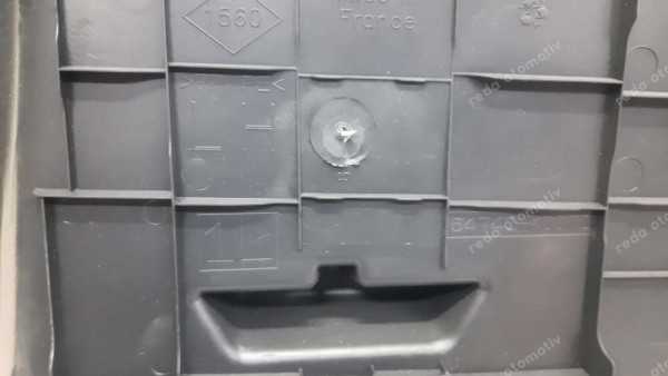 Toyota Yaris Hybrid Sol Bagaj Kaplaması 64740-K0070 CP (GD-140)