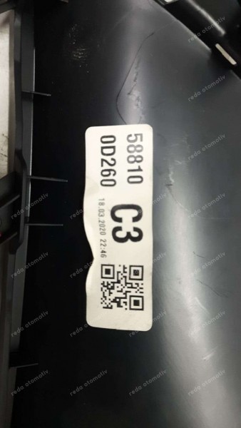 Toyota Yaris Hybrid Orta Konsol Trim 58810-0D260 CP (KD-120)